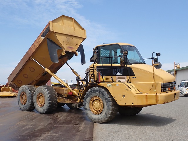 Used Caterpillar articulated dump truck for export from Japan
